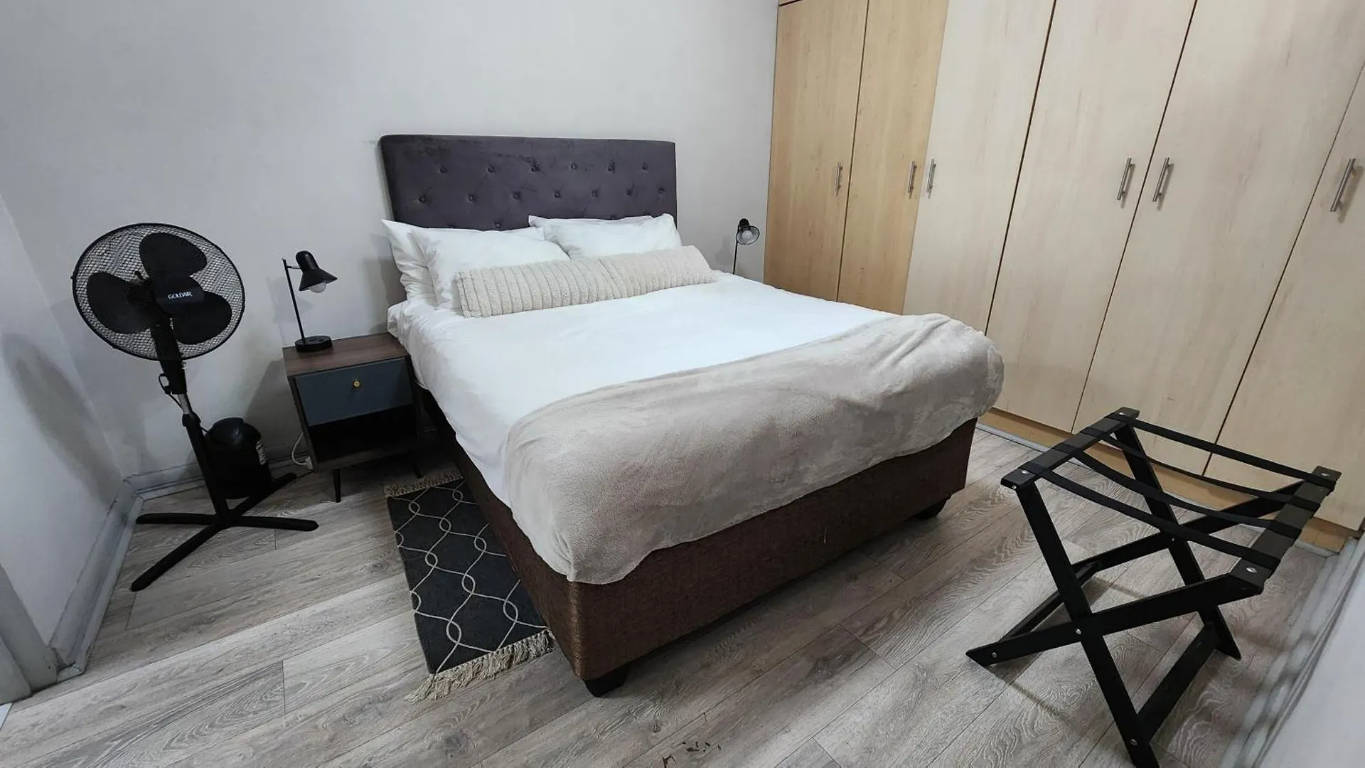 Seasons Retreat Apartment Cape Town South Africa