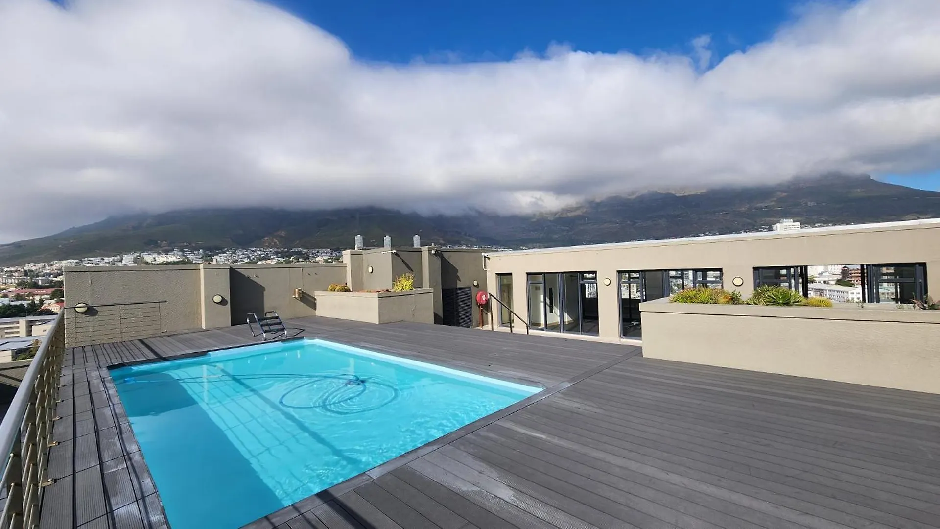 Seasons Retreat Apartment Cape Town South Africa